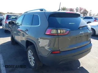 2020 Jeep Cherokee Latitude Plus with VIN 1C4PJLLB1LD628267, listed as a IAAI auction lot 40608071 with 101,491 mi miles. Bid and sale history available at carsss.com. Image 3.