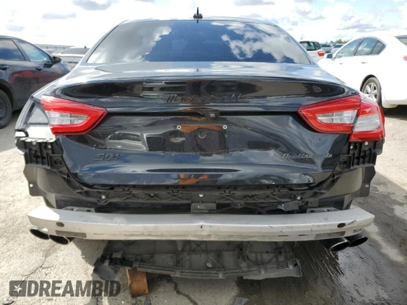 2018 Maserati Quattroporte S GranLusso z VIN ZAM56YPL6J1259859, wystawiony jako Copart lot #46421843 z przebiegiem 37 872 mil mil oraz . Historia ofert i sprzedaży dostępna na DreamBid. Obrazek 6.