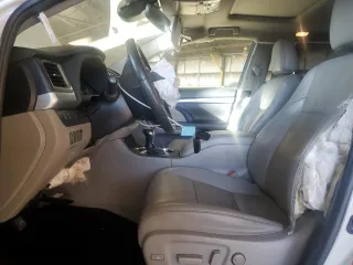 2019 Toyota Highlander SE with VIN 5TDJZRFH8KS723817, listed as a Copart auction lot 50192545 with 69,655 mi miles and Salvage Title. Bid and sale history available at carsss.com. Image 7.