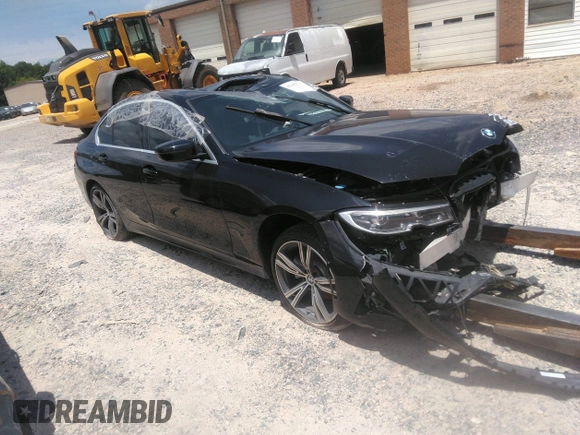 2021 BMW 3 Series 330i z VIN 3MW5R1J0XM8B73341, wystawiony jako IAAI lot #41462711 z przebiegiem Nie podano mil oraz . Historia ofert i sprzedaży dostępna na DreamBid. Obrazek 1.