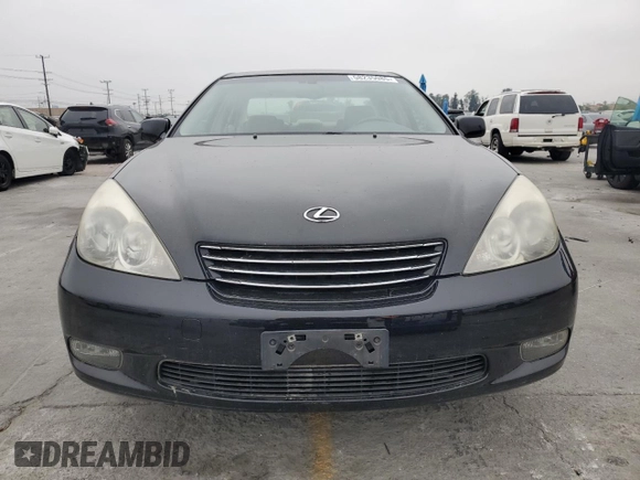 2002 Lexus ES 300 with VIN JTHBF30G520049637, listed as a Copart auction lot 58235085 with 123,290 mi miles and Salvage title. Bid and sale history available at DreamBid. Image 5.