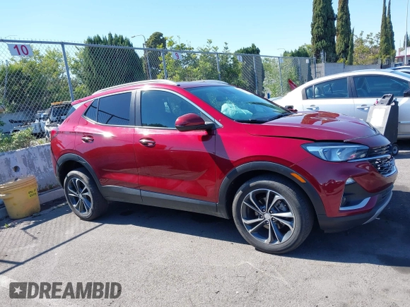 2023 Buick Encore GX Select z VIN KL4MMDS29PB015357, wystawiony jako IAAI lot #42226844 z przebiegiem 44 818 mil mil oraz . Historia ofert i sprzedaży dostępna na DreamBid. Obrazek 14.
