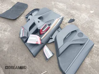 2023 Tesla Model 3 с VIN 5YJ3E1EA2PF475070, выставлен на аукционе IAAI как лот 41948023 с пробегом 61 178 миль миль и . История ставок и продаж доступна на DreamBid. Изображение 12.
