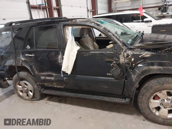 2006 Toyota 4Runner SR5 z VIN JTEBU14R660083983, wystawiony jako IAAI lot #41769826 z przebiegiem 170 580 mil mil oraz . Historia ofert i sprzedaży dostępna na DreamBid. Obrazek 14.
