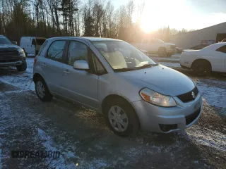 2011 Suzuki SX4 with VIN JS2YA5A1XB6300445, listed as a Copart auction lot 84025004 with 213,385 mi miles and Clean Title. Bid and sale history available at DreamBid. Image 4.