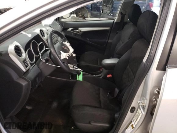 2010 Pontiac Vibe with VIN 5Y2SM6E03AZ403914, listed as a Copart auction lot 80558034 with 104,331 mi miles and Salvage Title. Bid and sale history available at carsss.com. Image 7.