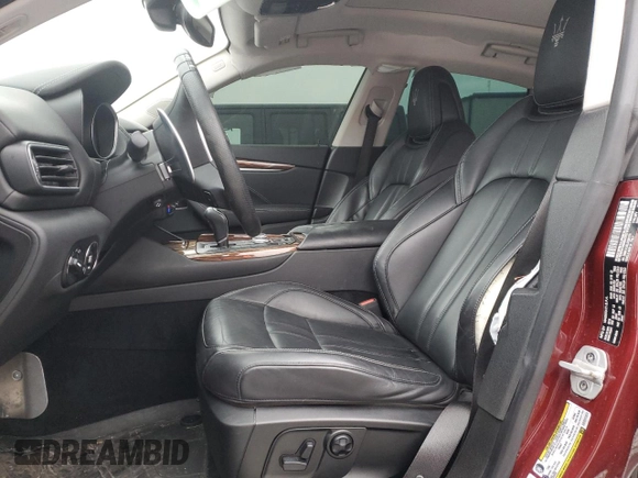 2018 Maserati Levante GranSport z VIN ZN661XUS5JX298175, wystawiony jako Copart lot #85641704 z przebiegiem Nie podano mil oraz Czysty tytuł • Clean title. Historia ofert i sprzedaży dostępna na DreamBid. Obrazek 7.