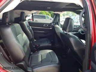 2019 Ford Explorer Limited with VIN 1FM5K8FH2KGA53378, listed as a Copart auction lot 59674923 with 45,772 mi miles. Bid and sale history available at carsss.com. Image 10.