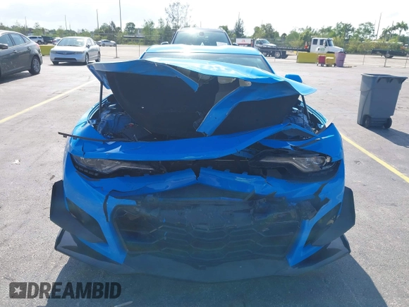 2023 Chevrolet Camaro 1LT с VIN 1G1FB1RS3P0108386, выставлен на аукционе IAAI как лот 42345860 с пробегом 28 488 миль миль и . История ставок и продаж доступна на DreamBid. Изображение 6.