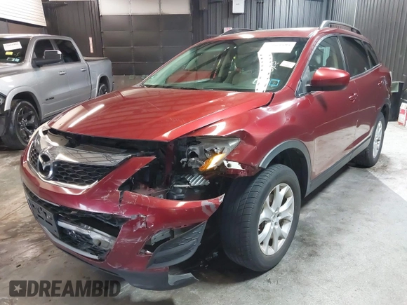 2011 Mazda CX-9 Touring with VIN JM3TB3CV7B0313332, listed as a IAAI auction lot 42065595 with 202,494 mi miles. Bid and sale history available at carsss.com. Image 6.