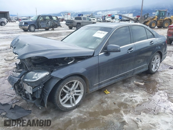 2014 Mercedes-Benz C 250 Sport с VIN WDDGF4HBXEG200415, выставлен на аукционе IAAI как лот 41648762 с пробегом 108 702 миль миль и . История ставок и продаж доступна на DreamBid. Изображение 18.