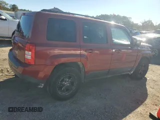 2012 Jeep Patriot Sport with VIN 1C4NJPBB8CD526125, listed as a Copart auction lot 84484494 with 129,184 mi miles and Salvage Title. Bid and sale history available at DreamBid. Image 3.