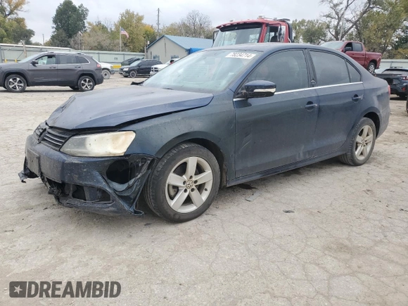 2013 Volkswagen Jetta TDI w/Premium with VIN 3VWLL7AJ2DM361024, listed as a Copart auction lot 45318225 with 118,266 mi miles and Salvage title. Bid and sale history available at DreamBid. Image 1.