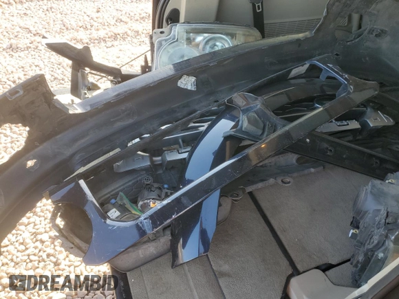 2010 Land Rover LR4 Lux with VIN SALAK2D46AA538360, listed as a Copart auction lot 84303854 with 196,034 mi miles and Salvage title. Bid and sale history available at DreamBid. Image 12.