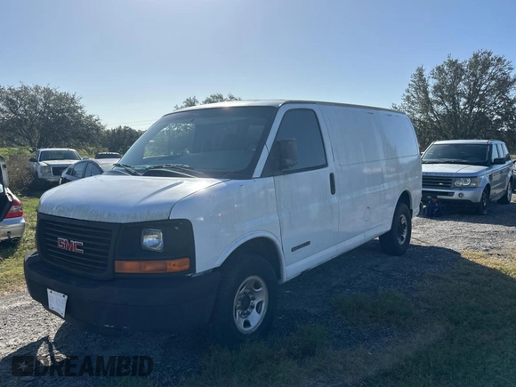 2003 GMC Savana Cargo z VIN 1GTHG35U431113170, wystawiony jako Copart lot #78915184 z przebiegiem 293 807 mil mil oraz Czysty tytuł • Clean title. Historia ofert i sprzedaży dostępna na DreamBid. Obrazek 2.