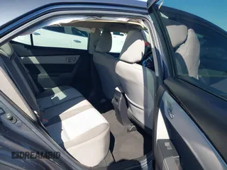 2019 Toyota Corolla L z VIN 2T1BURHE9KC217993, wystawiony jako IAAI lot #41844472 z przebiegiem 126 470 mil mil oraz . Historia ofert i sprzedaży dostępna na DreamBid. Obrazek 8.