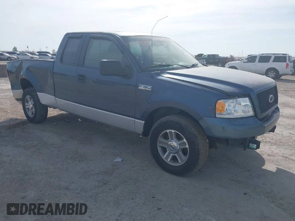 2006 Ford F-150 STX with VIN 1FTRX12W56FA10782, listed as a IAAI auction lot 41878388 with 247,765 mi miles. Bid and sale history available at carsss.com. Image 1.