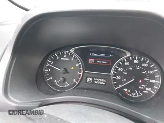 2014 Nissan Pathfinder S with VIN 5N1AR2MM6EC671936, listed as a IAAI auction lot 41680439 with 144,259 mi miles and . Bid and sale history available at DreamBid. Image 7.