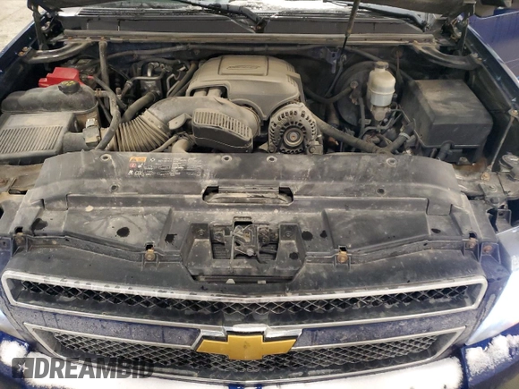 2012 Chevrolet Suburban LS with VIN 1GNSKHE78CR231923, listed as a Copart auction lot 82618924 with 234,418 mi miles and Salvage Title. Bid and sale history available at carsss.com. Image 12.