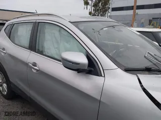 2019 Nissan Rogue Sport SV with VIN JN1BJ1CP8KW215701, listed as a IAAI auction lot 41676599 with 1 mi miles. Bid and sale history available at carsss.com. Image 13.
