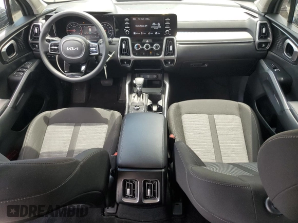 2022 Kia Sorento LX with VIN 5XYRGDLC1NG091524, listed as a Copart auction lot 56105715 with 37,943 mi miles and Salvage title. Bid and sale history available at DreamBid. Image 8.