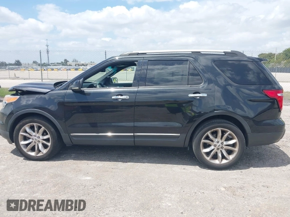 2012 Ford Explorer XLT with VIN 1FMHK8D84CGA66053, listed as a IAAI auction lot 42122087 with 204,812 mi miles and . Bid and sale history available at DreamBid. Image 14.