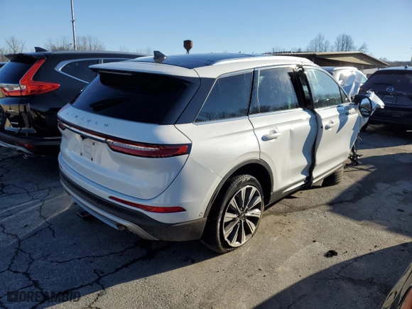 2022 Lincoln Corsair Reserve with VIN 5LMCJ2D98NUL25471, listed as a Copart auction lot 84272414 with 0 mi miles and Salvage Title. Bid and sale history available at carsss.com. Image 3.