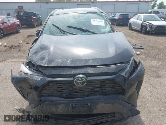 2021 Toyota RAV4 LE with VIN 2T3F1RFV7MC244066, listed as a IAAI auction lot 42492496 with 40,153 mi miles and . Bid and sale history available at DreamBid. Image 6.