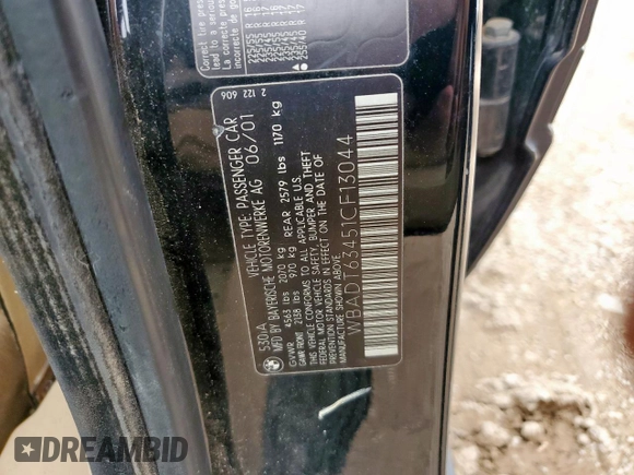 2001 BMW 5 Series 530i z VIN WBADT63451CF13044, wystawiony jako Copart lot #59404495 z przebiegiem Nie podano mil oraz Szkoda całkowita • Salvage title. Historia ofert i sprzedaży dostępna na DreamBid. Obrazek 12.