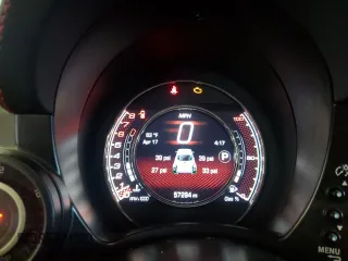2019 FIAT 500 Abarth z VIN 3C3CFFFH3KT680143, wystawiony jako Copart lot #53888335 z przebiegiem 57 294 mil mil oraz Tytuł czysty. Historia ofert i sprzedaży dostępna na DreamBid. Obrazek 9.