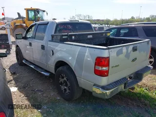 2005 Ford F-150 XLT with VIN 1FTPW12505KD72168, listed as a IAAI auction lot 42063810 with 232,964 mi miles. Bid and sale history available at carsss.com. Image 3.
