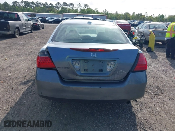 2007 Honda Accord EX с VIN 1HGCM56777A092507, выставлен на аукционе IAAI как лот 39059793 с пробегом 177 396 миль миль и . История ставок и продаж доступна на DreamBid. Изображение 6.