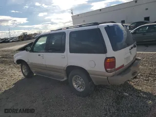 2000 Mercury Mountaineer with VIN 4M2DU66P8YUJ15148, listed as a Copart auction lot 84107204 with 194,511 mi miles and Salvage Title. Bid and sale history available at carsss.com. Image 2.