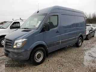2018 Mercedes-Benz Sprinter Cargo Worker with VIN WD3PE7CDXJP646317, listed as a Copart auction lot 45217455 with 82,427 mi miles and Clean Title. Bid and sale history available at carsss.com. Image 1.