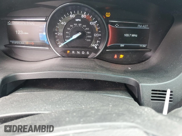2016 Ford Explorer XLT with VIN 1FM5K8D82GGA21167, listed as a Copart auction lot 52586735 with 114,724 mi miles and Salvage Title. Bid and sale history available at DreamBid. Image 9.