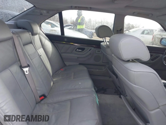 2001 BMW 7 Series 740iL with VIN WBAGH83491DP28749, listed as a IAAI auction lot 41440556 with 198,734 mi miles. Bid and sale history available at carsss.com. Image 8.