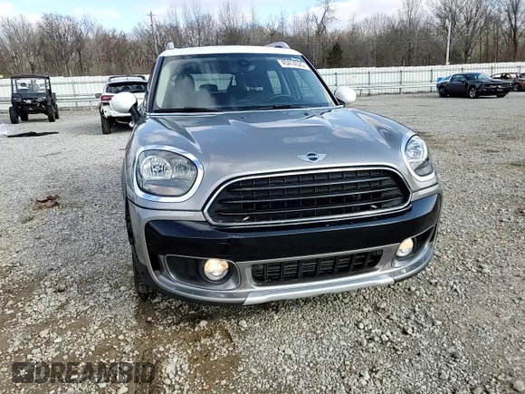 2017 MINI Countryman Cooper z VIN WMZYV5C38H3E02370, wystawiony jako Copart lot #45414525 z przebiegiem 84 493 mil mil oraz Czysty tytuł • Clean title. Historia ofert i sprzedaży dostępna na DreamBid. Obrazek 12.