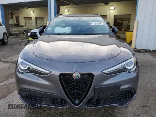 2021 Alfa Romeo Stelvio Ti z VIN ZASPAKBN0M7D11271, wystawiony jako Copart lot #42607935 z przebiegiem 47 796 mil mil oraz Szkoda całkowita • Salvage title. Historia ofert i sprzedaży dostępna na DreamBid. Obrazek 5.