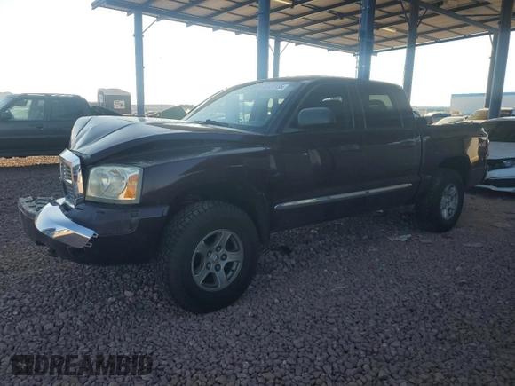 2005 Dodge Dakota Laramie with VIN 1D7HW58NX5S189370, listed as a Copart auction lot 43131135 with 198,988 mi miles and Salvage Title. Bid and sale history available at DreamBid. Image 1.