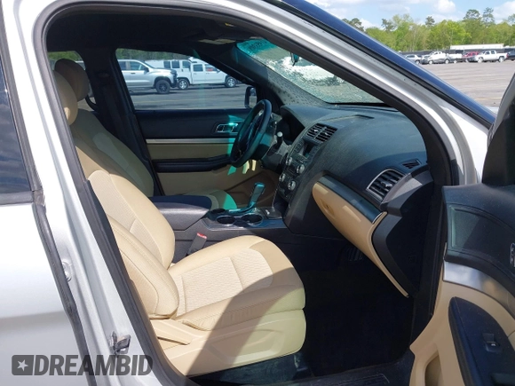 2016 Ford Explorer with VIN 1FM5K7BH9GGB39066, listed as a IAAI auction lot 41953309 with 193,779 mi miles. Bid and sale history available at carsss.com. Image 5.