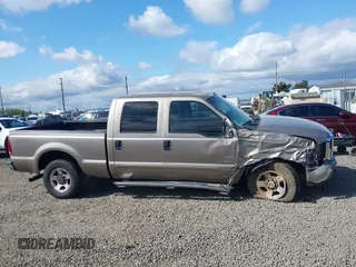 2007 Ford F-250 XL z VIN 1FTSW21P37EA76534, wystawiony jako IAAI lot #42076778 z przebiegiem Nie podano mil oraz . Historia ofert i sprzedaży dostępna na DreamBid. Obrazek 13.
