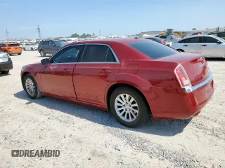 2013 Chrysler 300 z VIN 2C3CCAAG1DH568995, wystawiony jako Copart lot #56278975 z przebiegiem 133 201 mil mil oraz Szkoda całkowita • Salvage title. Historia ofert i sprzedaży dostępna na DreamBid. Obrazek 2.