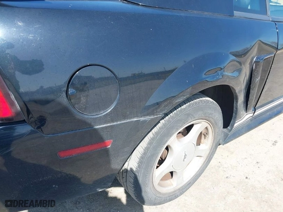 2001 Ford Mustang Standard with VIN 1FAFP404X1F171021, listed as a IAAI auction lot 41998734 with 1 mi miles. Bid and sale history available at carsss.com. Image 6.