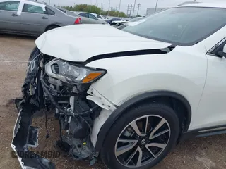 2020 Nissan Rogue S with VIN 5N1AT2MT0LC751724, listed as a IAAI auction lot 41870342 with 33,920 mi miles and . Bid and sale history available at DreamBid. Image 19.