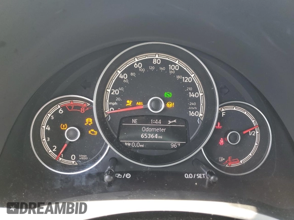2019 Volkswagen Beetle S с VIN 3VW5DAAT7KM511551, выставлен на аукционе Copart как лот 64180965 с пробегом 65 364 миль миль и Списание • Salvage title. История ставок и продаж доступна на DreamBid. Изображение 9.