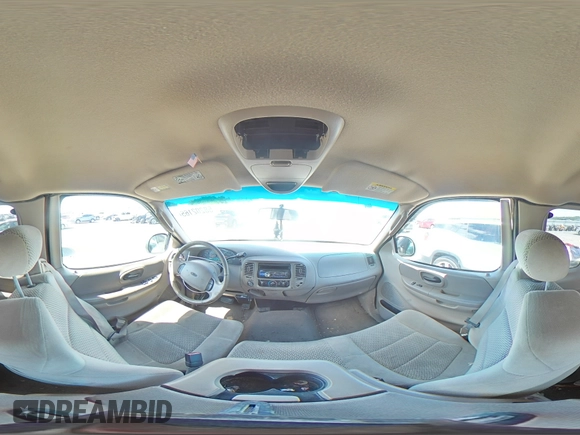 2002 Ford F-150 XL с VIN 1FTRX18L52NB25220, выставлен на аукционе Copart как лот 58202165 с пробегом 298 885 миль миль и Списание • Salvage title. История ставок и продаж доступна на DreamBid. Изображение 14.