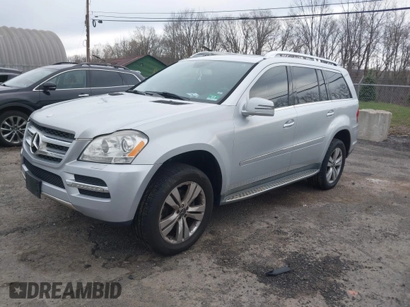2012 Mercedes-Benz GL 450 z VIN 4JGBF7BE3CA765156, wystawiony jako IAAI lot #42035869 z przebiegiem 208 281 mil mil oraz . Historia ofert i sprzedaży dostępna na DreamBid. Obrazek 2.