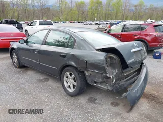 2005 Nissan Altima SL z VIN 1N4AL11D45N424154, wystawiony jako IAAI lot #42037793 z przebiegiem 117 461 mil mil oraz . Historia ofert i sprzedaży dostępna na DreamBid. Obrazek 3.