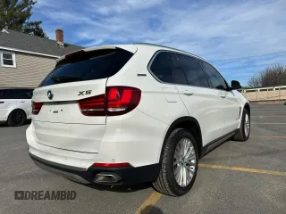 2017 BMW X5 xDrive40e iPerformance with VIN 5UXKT0C33H0V95636, listed as a Copart auction lot 50008195 with 190,665 mi miles and Clean Title. Bid and sale history available at carsss.com. Image 3.