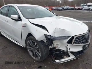2019 Acura TLX w/A-Spec Pkg with VIN 19UUB1F61KA002075, listed as a IAAI auction lot 40991938 with 49,402 mi miles. Bid and sale history available at carsss.com. Image 6.